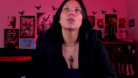 Snapshot of lilith_deveraux_ chatting on 28, 4, 2026 MISTRESS LILITH online show from 28, 4, 2026