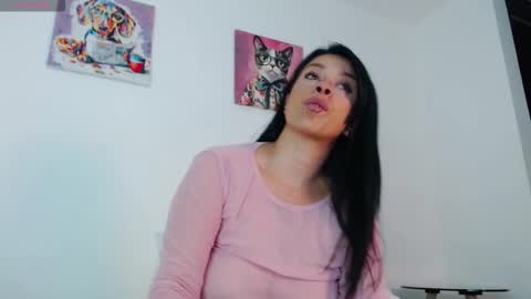 Snapshot of lilith_luv_ chatting on 13, 11, 2025 kata online show from 13, 11, 2025