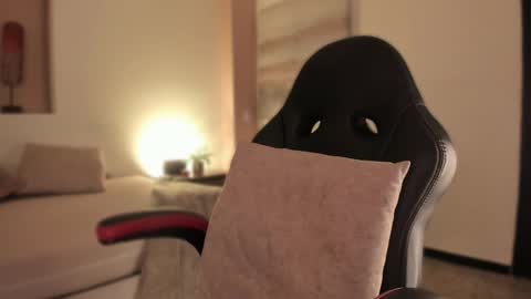 lilith_sage_ online show from 2, 10, 2025