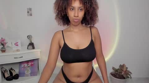 Alejandra  online show from 25, 2, 2025