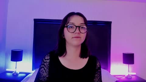 LilithBluum  online show from 16, 4, 2026
