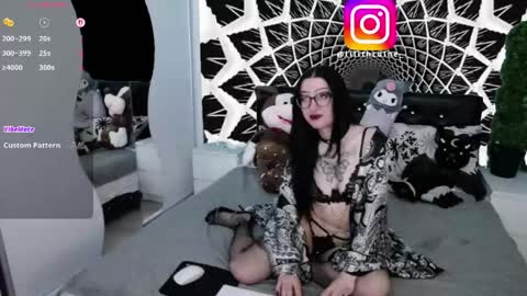 Lilith Caine online show from 23, 4, 2026