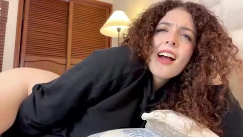 Lilith  online show from 6, 2, 2026