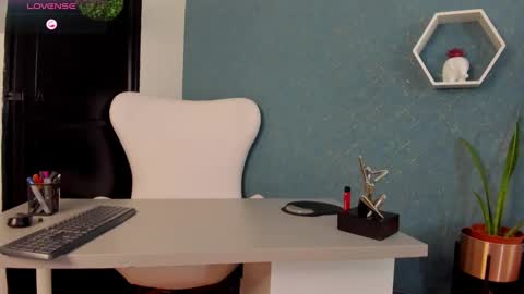 swetty lilith  online show from 12, 2, 2025