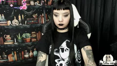   online show from 12, 12, 2024