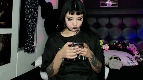   online show from 3, 2, 2025