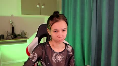 lilithstrangfor online show from 16, 12, 2024