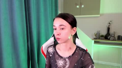 lilithstrangfor online show from 16, 12, 2024