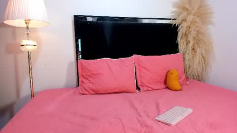 Snapshot of lilithteeen chatting on 16, 6, 2026 Lilith online show from 16, 6, 2026
