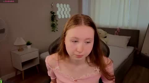  Lili Tiny  GMT2 3-10AM  MonTueWedThuSat online show from 18, 7, 2026