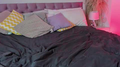 Lily online show from 14, 10, 2025