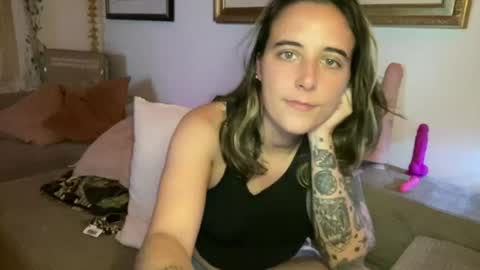 lilldaddysgirl online show from 5, 7, 2026
