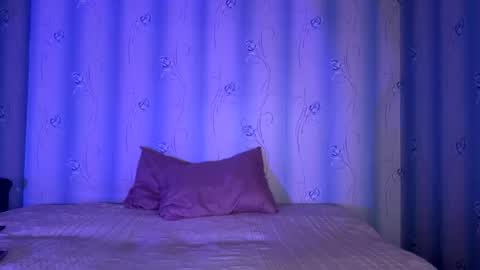 Lillian online show from 21, 3, 2026