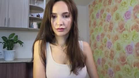 Snapshot of lillian_clark7 chatting on 11, 9, 2025 Lillian online show from 11, 9, 2025