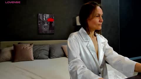 lillian_white1 online show from 25, 2, 2025