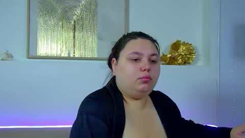 Snapshot of lillianhaig chatting on 13, 10, 2025 LillianHaig online show from 13, 10, 2025