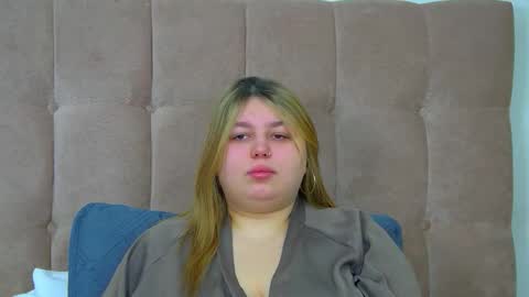 LillianHaig online show from 1, 2, 2026