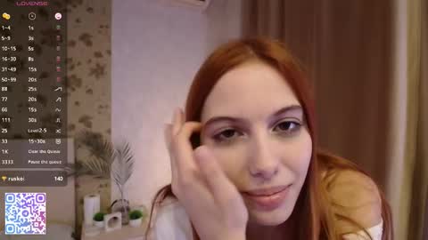 Snapshot of lilliaqueen chatting on 16, 10, 2025 Lilliana 3 online show from 16, 10, 2025