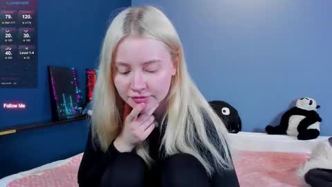 lillie_berry online show from 4, 3, 2026