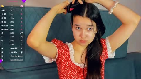 Celina Lillie online show from 9, 4, 2026