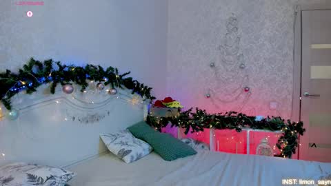 LilliMoore online show from 9, 1, 2026