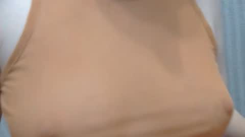 Snapshot of lillkit chatting on 28, 10, 2025 Lilu online show from 28, 10, 2025