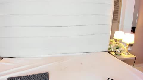 Lizeth follow me in my igimlilycute 3 online show from 18, 9, 2025