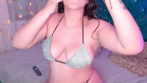 Lilly Peach online show from 14, 9, 2025