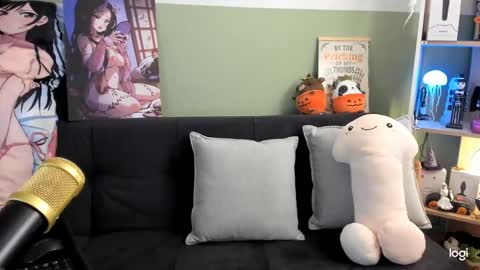 Snapshot of lilly_sweet02 chatting on 25, 10, 2025 lilly_sweet02 online show from 25, 10, 2025