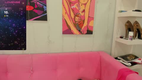 Lily online show from 6, 12, 2024