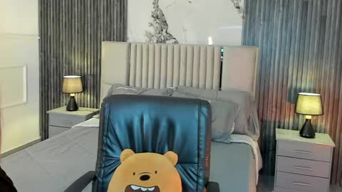 Lilly Ortiz online show from 21, 4, 2026