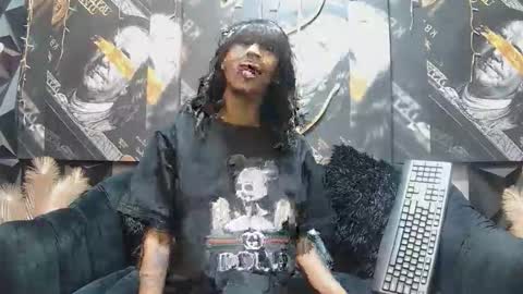 Snapshot of lilmissbaddiexxx chatting on 2, 6, 2026 lilmissbaddiexxx online show from 2, 6, 2026