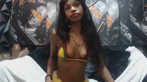 Snapshot of lilmissbaddiexxx chatting on 8, 6, 2026 lilmissbaddiexxx online show from 8, 6, 2026