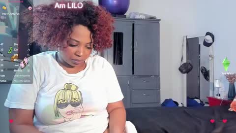 Snapshot of lilotoronto chatting on 30, 9, 2025 lilotoronto online show from 30, 9, 2025