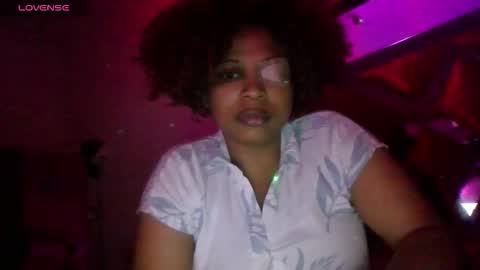 Snapshot of lilotoronto chatting on 12, 10, 2025 lilotoronto online show from 12, 10, 2025