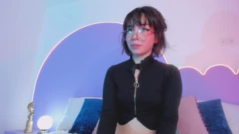 Snapshot of lilou_albrecht chatting on 10, 12, 2024 Lilou online show from 10, 12, 2024