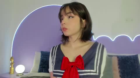 Snapshot of lilou_albrecht chatting on 4, 3, 2025 Lilou online show from 4, 3, 2025