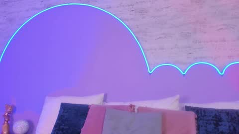 Snapshot of lilou_albrecht chatting on 9, 9, 2025 Lilou online show from 9, 9, 2025