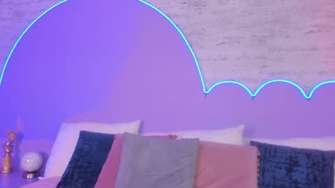 Snapshot of lilou_albrecht chatting on 13, 9, 2025 Lilou online show from 13, 9, 2025