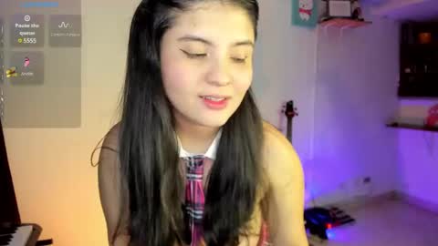 Snapshot of lilpervert_girl chatting on 17, 2, 2025 Carolina online show from 17, 2, 2025