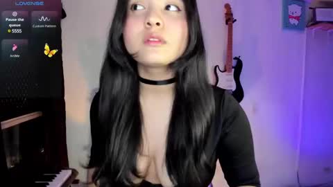 Snapshot of lilpervert_girl chatting on 25, 2, 2025 Carolina online show from 25, 2, 2025