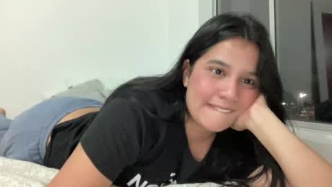 lilprincessxoxo_ online show from 9, 7, 2026