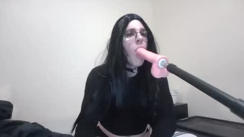 Snapshot of lilsissygir1 chatting on 12, 2, 2025 lilsissygir1 online show from 12, 2, 2025