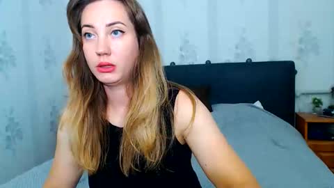 Snapshot of lilu_cute25 chatting on 9, 6, 2026 lilu_cute25 online show from 9, 6, 2026