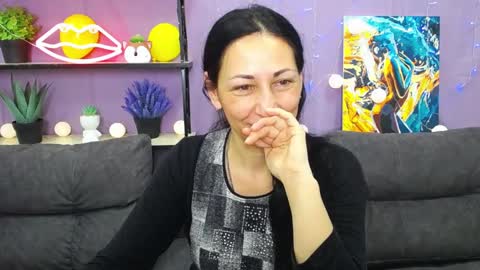 lilugrants online show from 23, 1, 2025