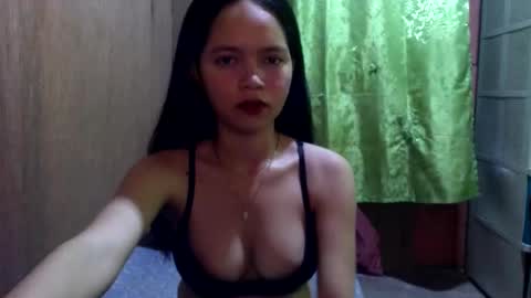 lily_2003 online show from 27, 11, 2025