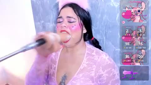 Snapshot of lily_blowjob chatting on 2, 7, 2026 lily online show from 2, 7, 2026