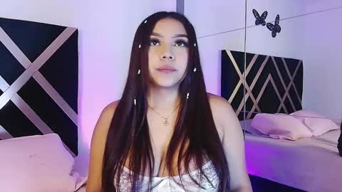 Lily Evans  online show from 8, 10, 2025