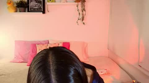 just lily online show from 26, 11, 2025