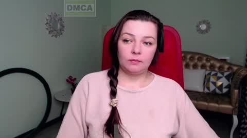 Lily online show from 10, 1, 2025